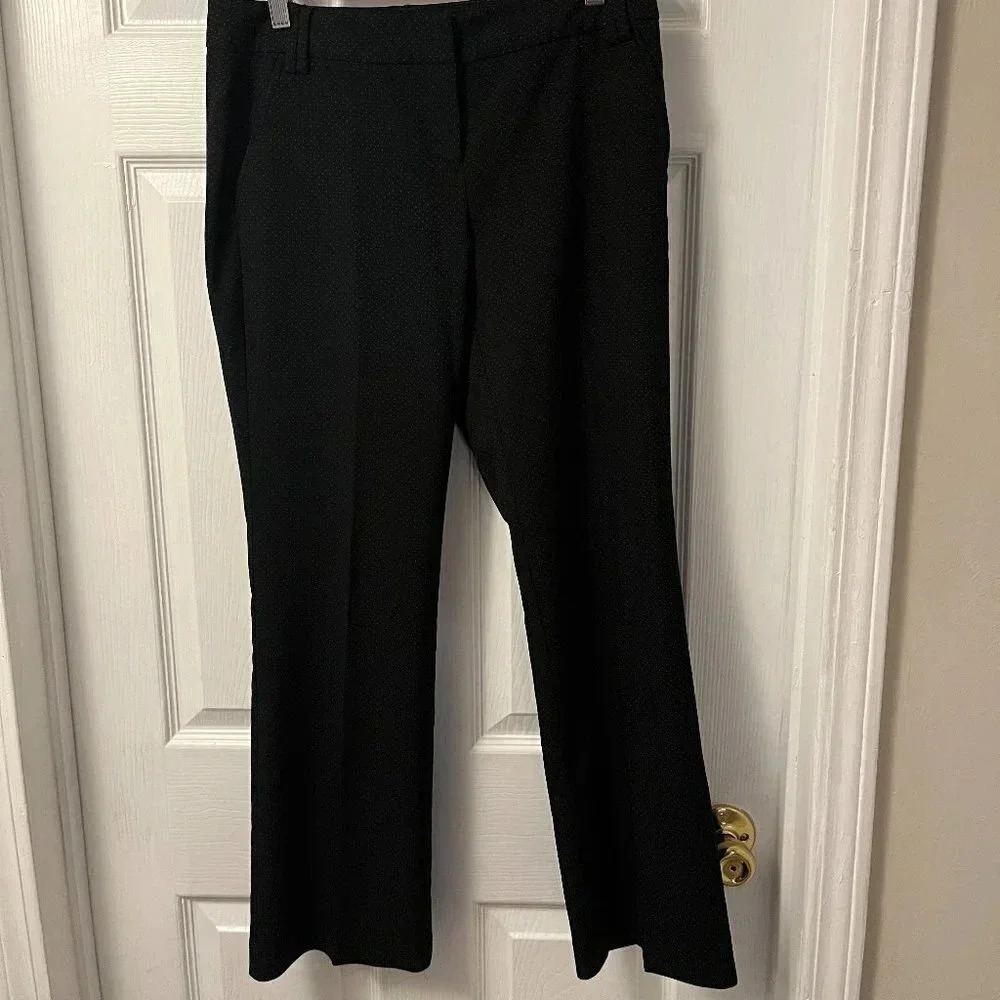 Women’s New York & Comany Pants size 6